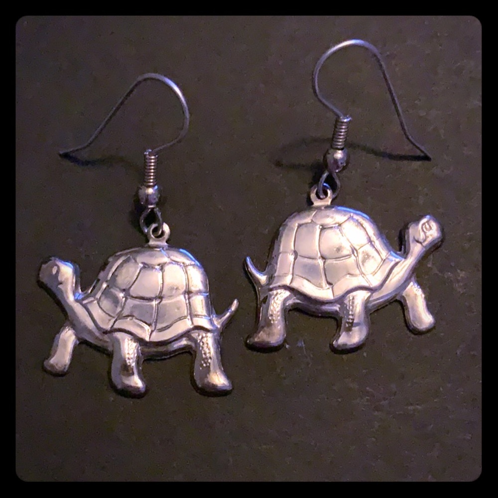 Metal Turtle earrings